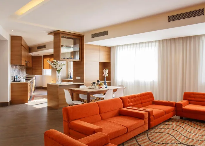 Ambassador By Ace Hotels, Hotel