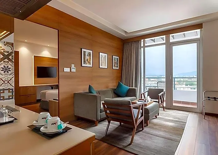 Ambassador By Ace Hotels, 4* Катманду