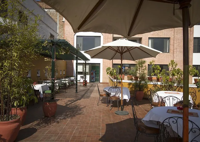Ambassador By Ace Hotels, Hotel